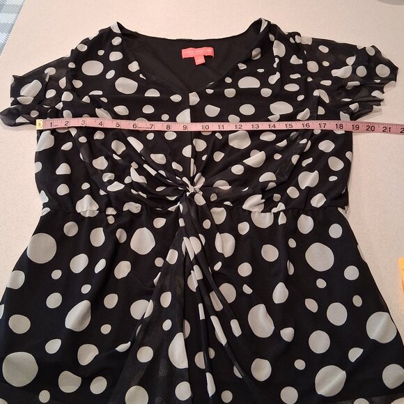Isaac Mizrahi Live! Black and White Dot Mesh Blouse Women's Size XL - Picture 9 of 16